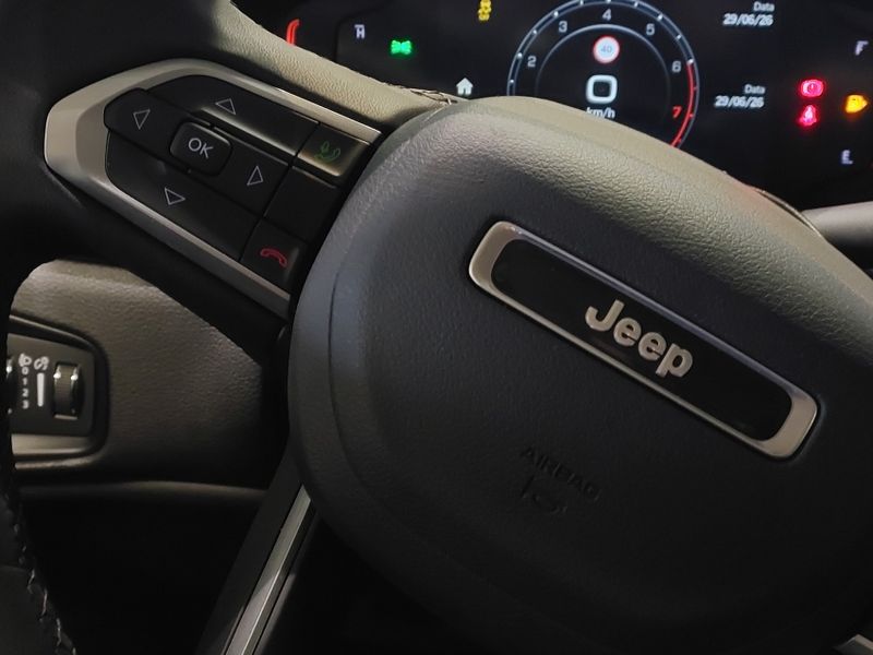 JEEP RENEGADE 1.3 T270 TURBO FLEX LONGITUDE AT6 2024/2025 BETIOLO NOVOS E SEMINOVOS LAJEADO / Carros no Vale