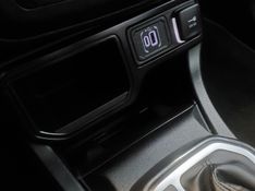 JEEP RENEGADE 1.3 T270 TURBO FLEX LONGITUDE AT6 2025/2025 BETIOLO NOVOS E SEMINOVOS LAJEADO / Carros no Vale