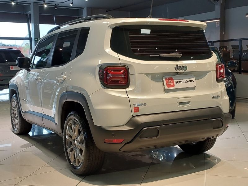 JEEP RENEGADE 1.3 T270 TURBO FLEX LONGITUDE AT6 2024/2025 BETIOLO NOVOS E SEMINOVOS LAJEADO / Carros no Vale
