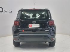 JEEP RENEGADE 1.3 T270 TURBO FLEX LONGITUDE AT6 2024/2024 BETIOLO NOVOS E SEMINOVOS LAJEADO / Carros no Vale