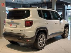 JEEP RENEGADE 1.3 T270 TURBO FLEX LONGITUDE AT6 2024/2025 BETIOLO NOVOS E SEMINOVOS LAJEADO / Carros no Vale