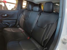 JEEP RENEGADE 1.3 T270 TURBO FLEX LONGITUDE AT6 2022/2023 BETIOLO NOVOS E SEMINOVOS LAJEADO / Carros no Vale
