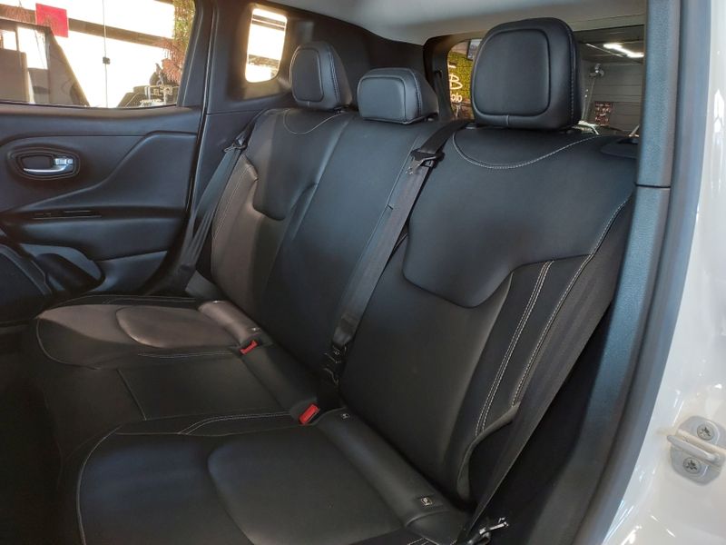 JEEP RENEGADE 1.3 T270 TURBO FLEX LONGITUDE AT6 2022/2023 BETIOLO NOVOS E SEMINOVOS LAJEADO / Carros no Vale JEEP RENEGADE 1.3 T270 TURBO FLEX LONGITUDE AT6 2022/2023 BETIOLO NOVOS E SEMINOVOS LAJEADO / Carros no Vale