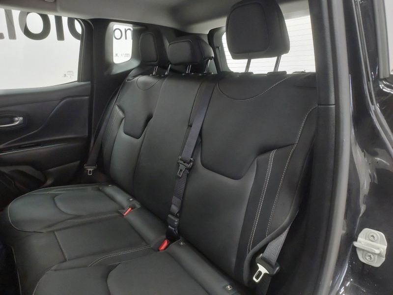 JEEP RENEGADE 1.3 T270 TURBO FLEX LONGITUDE AT6 2024/2024 BETIOLO NOVOS E SEMINOVOS LAJEADO / Carros no Vale JEEP RENEGADE 1.3 T270 TURBO FLEX LONGITUDE AT6 2024/2024 BETIOLO NOVOS E SEMINOVOS LAJEADO / Carros no Vale