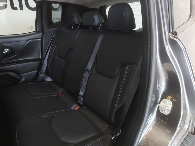 JEEP RENEGADE 1.3 T270 TURBO FLEX LONGITUDE AT6 2025/2025 BETIOLO NOVOS E SEMINOVOS LAJEADO / Carros no Vale
