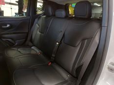 JEEP RENEGADE 1.3 T270 TURBO FLEX LONGITUDE AT6 2024/2025 BETIOLO NOVOS E SEMINOVOS LAJEADO / Carros no Vale