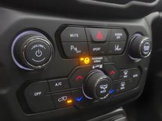JEEP RENEGADE 1.3 T270 TURBO FLEX SAHARA AT6 2025/2026 BETIOLO NOVOS E SEMINOVOS LAJEADO / Carros no Vale