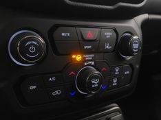 JEEP RENEGADE 1.3 T270 TURBO FLEX SPORT ALTITUDE AT6 2024/2025 BETIOLO NOVOS E SEMINOVOS LAJEADO / Carros no Vale