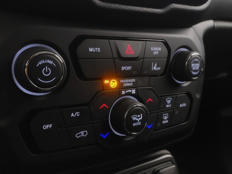 JEEP RENEGADE 1.3 T270 TURBO FLEX SPORT ALTITUDE AT6 2024/2025 BETIOLO NOVOS E SEMINOVOS LAJEADO / Carros no Vale