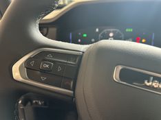 JEEP RENEGADE 1.3 T270 TURBO MHEV LONGITUDE AT6 2026/2027 BETIOLO NOVOS E SEMINOVOS LAJEADO / Carros no Vale