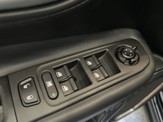 JEEP RENEGADE 1.3 T270 TURBO MHEV LONGITUDE AT6 2026/2027 BETIOLO NOVOS E SEMINOVOS LAJEADO / Carros no Vale