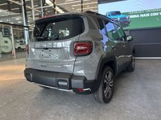 JEEP RENEGADE 1.3 T270 TURBO MHEV LONGITUDE AT6 2026/2027 BETIOLO NOVOS E SEMINOVOS LAJEADO / Carros no Vale