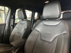 JEEP RENEGADE 1.3 T270 TURBO MHEV LONGITUDE AT6 2026/2027 BETIOLO NOVOS E SEMINOVOS LAJEADO / Carros no Vale
