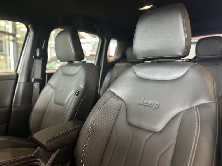 JEEP RENEGADE 1.3 T270 TURBO MHEV LONGITUDE AT6 2026/2027 BETIOLO NOVOS E SEMINOVOS LAJEADO / Carros no Vale JEEP RENEGADE 1.3 T270 TURBO MHEV LONGITUDE AT6 2026/2027 BETIOLO NOVOS E SEMINOVOS LAJEADO / Carros no Vale