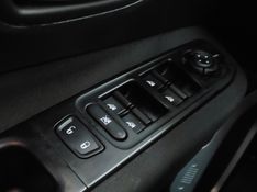 JEEP RENEGADE 1.8 16V FLEX 4P AUTOMÁTICO 2021/2021 BETIOLO NOVOS E SEMINOVOS LAJEADO / Carros no Vale