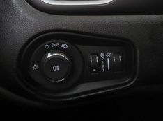 JEEP RENEGADE 1.8 16V FLEX 4P AUTOMÁTICO 2021/2021 BETIOLO NOVOS E SEMINOVOS LAJEADO / Carros no Vale