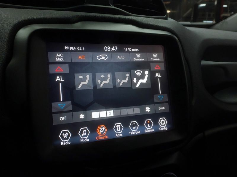JEEP RENEGADE 1.8 16V FLEX LONGITUDE 4P AUTOMÁTICO 2021/2021 BETIOLO NOVOS E SEMINOVOS LAJEADO / Carros no Vale JEEP RENEGADE 1.8 16V FLEX LONGITUDE 4P AUTOMÁTICO 2021/2021 BETIOLO NOVOS E SEMINOVOS LAJEADO / Carros no Vale