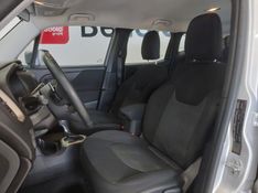 JEEP RENEGADE 1.8 16V FLEX LONGITUDE 4P AUTOMÁTICO 2015/2016 BETIOLO NOVOS E SEMINOVOS LAJEADO / Carros no Vale