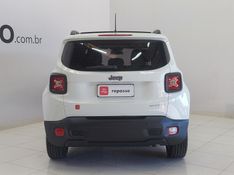 JEEP RENEGADE 1.8 16V FLEX SPORT 4P AUTOMÁTICO 2015/2016 BETIOLO NOVOS E SEMINOVOS LAJEADO / Carros no Vale