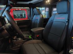 JEEP WRANGLER 2.0 TURBO GASOLINA RUBICON 4P 4X4 AT8 2026/2026 BETIOLO NOVOS E SEMINOVOS LAJEADO / Carros no Vale