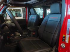JEEP WRANGLER 2.0 TURBO GASOLINA RUBICON 4P 4X4 AT8 2026/2026 BETIOLO NOVOS E SEMINOVOS LAJEADO / Carros no Vale