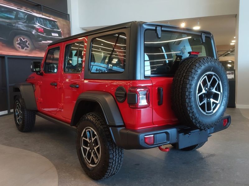 JEEP WRANGLER 2.0 TURBO GASOLINA RUBICON 4P 4X4 AT8 2026/2026 BETIOLO NOVOS E SEMINOVOS LAJEADO / Carros no Vale