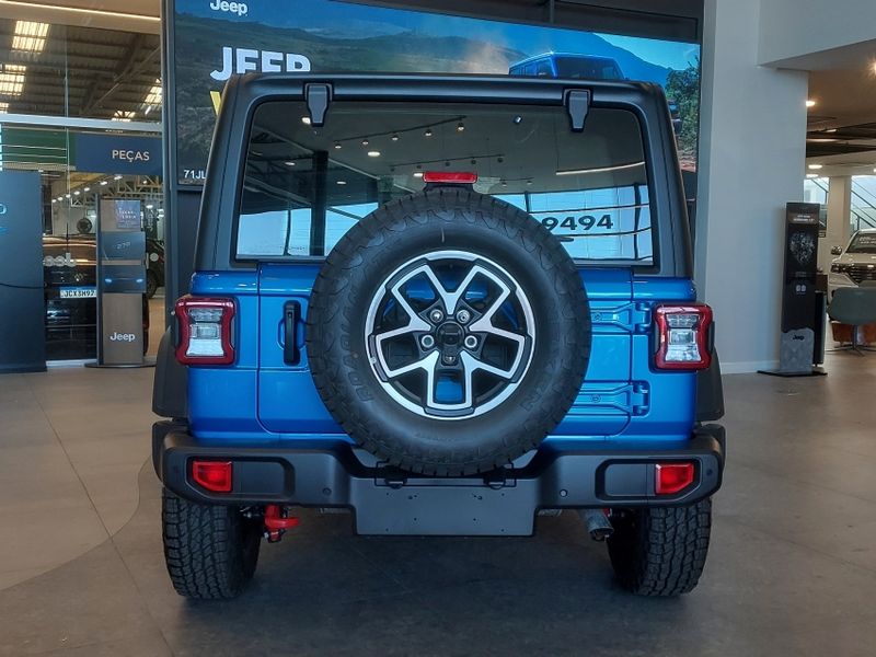 JEEP WRANGLER 2.0 TURBO GASOLINA RUBICON 4P 4X4 AT8 2026/2026 BETIOLO NOVOS E SEMINOVOS LAJEADO / Carros no Vale