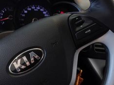 KIA PICANTO 1.0 EX 12V FLEX 4P MANUAL 2012/2013 BETIOLO NOVOS E SEMINOVOS LAJEADO / Carros no Vale