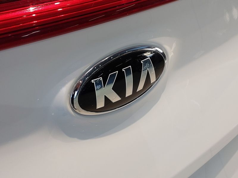 KIA SPORTAGE 2.0 LX 4X2 16V FLEX 4P AUTOMÁTICO 2016/2017 BETIOLO NOVOS E SEMINOVOS LAJEADO / Carros no Vale KIA SPORTAGE 2.0 LX 4X2 16V FLEX 4P AUTOMÁTICO 2016/2017 BETIOLO NOVOS E SEMINOVOS LAJEADO / Carros no Vale