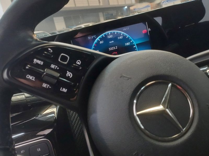 Mercedes-Benz A 200 1.3 CGI GASOLINA STYLE SEDAN 7G-DCT 2019/2019 BETIOLO NOVOS E SEMINOVOS LAJEADO / Carros no Vale Mercedes-Benz A 200 1.3 CGI GASOLINA STYLE SEDAN 7G-DCT 2019/2019 BETIOLO NOVOS E SEMINOVOS LAJEADO / Carros no Vale