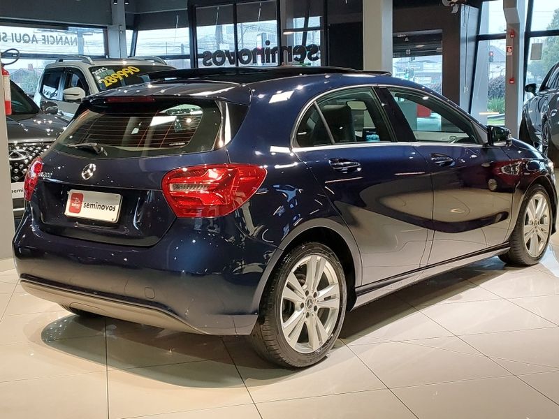 Mercedes-Benz A 200 1.6 CGI FLEX 7G-DCT 2018/2018 BETIOLO NOVOS E SEMINOVOS LAJEADO / Carros no Vale Mercedes-Benz A 200 1.6 CGI FLEX 7G-DCT 2018/2018 BETIOLO NOVOS E SEMINOVOS LAJEADO / Carros no Vale