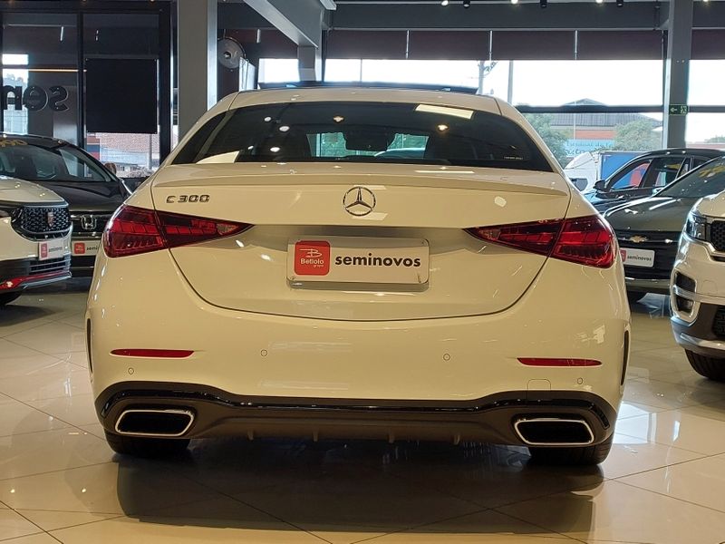 Mercedes-Benz C 300 2.0 EQ BOOST HÍBRIDO AMG LINE 9G-TRONIC 2024/2025 BETIOLO NOVOS E SEMINOVOS LAJEADO / Carros no Vale Mercedes-Benz C 300 2.0 EQ BOOST HÍBRIDO AMG LINE 9G-TRONIC 2024/2025 BETIOLO NOVOS E SEMINOVOS LAJEADO / Carros no Vale