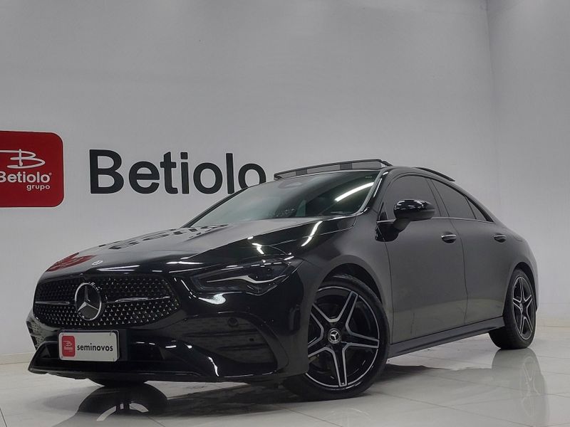 Mercedes-Benz CLA 200 1.3 MHEV AMG LINE 7G-DCT 2024/2025 BETIOLO NOVOS E SEMINOVOS LAJEADO / Carros no Vale Mercedes-Benz CLA 200 1.3 MHEV AMG LINE 7G-DCT 2024/2025 BETIOLO NOVOS E SEMINOVOS LAJEADO / Carros no Vale