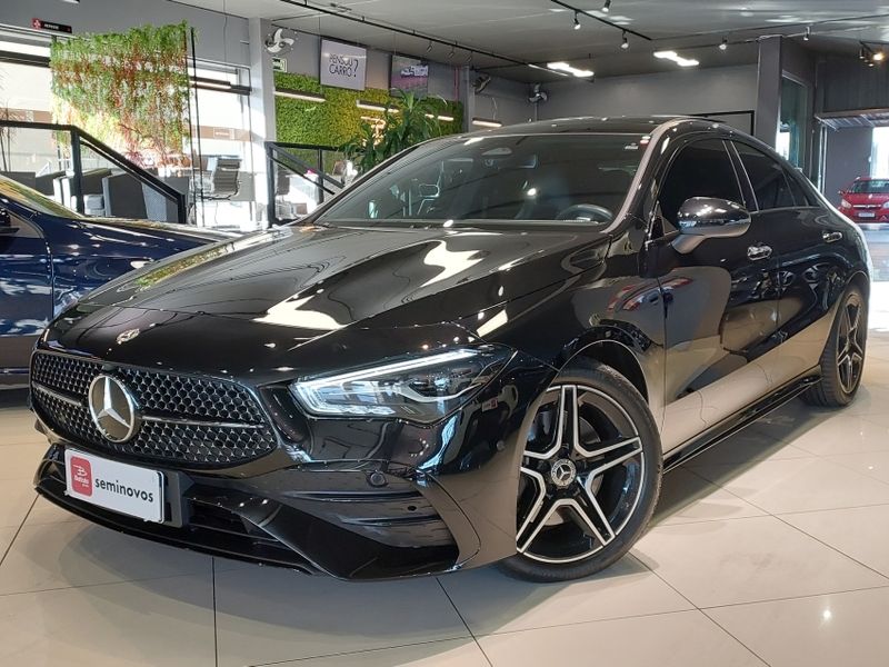 Mercedes-Benz CLA 200 1.3 MHEV AMG LINE 7G-DCT 2024/2025 BETIOLO NOVOS E SEMINOVOS LAJEADO / Carros no Vale Mercedes-Benz CLA 200 1.3 MHEV AMG LINE 7G-DCT 2024/2025 BETIOLO NOVOS E SEMINOVOS LAJEADO / Carros no Vale