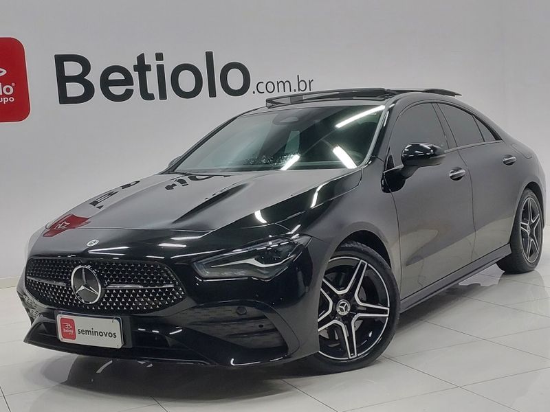 Mercedes-Benz CLA 200 1.3 MHEV AMG LINE 7G-DCT 2024/2025 BETIOLO NOVOS E SEMINOVOS LAJEADO / Carros no Vale Mercedes-Benz CLA 200 1.3 MHEV AMG LINE 7G-DCT 2024/2025 BETIOLO NOVOS E SEMINOVOS LAJEADO / Carros no Vale