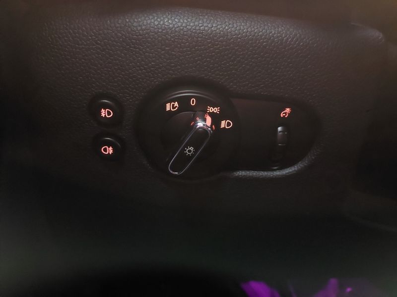 Mini COOPER 2.0 S TURBO GASOLINA 5P AUT 2016/2017 BETIOLO NOVOS E SEMINOVOS LAJEADO / Carros no Vale