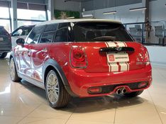 Mini COOPER 2.0 S TURBO GASOLINA 5P AUT 2016/2017 BETIOLO NOVOS E SEMINOVOS LAJEADO / Carros no Vale