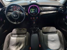 Mini COOPER 2.0 S TURBO GASOLINA 5P AUT 2016/2017 BETIOLO NOVOS E SEMINOVOS LAJEADO / Carros no Vale