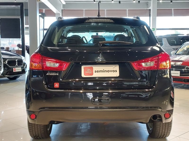 Mitsubishi ASX 2.0 4X2 16V GASOLINA 4P AUTOMÁTICO 2014/2015 BETIOLO NOVOS E SEMINOVOS LAJEADO / Carros no Vale Mitsubishi ASX 2.0 4X2 16V GASOLINA 4P AUTOMÁTICO 2014/2015 BETIOLO NOVOS E SEMINOVOS LAJEADO / Carros no Vale