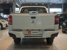 Mitsubishi L200 TRITON 2.4 16V TURBO DIESEL SPORT GLX CD 4P 4X4 MANUAL 2018/2018 BETIOLO NOVOS E SEMINOVOS LAJEADO / Carros no Vale