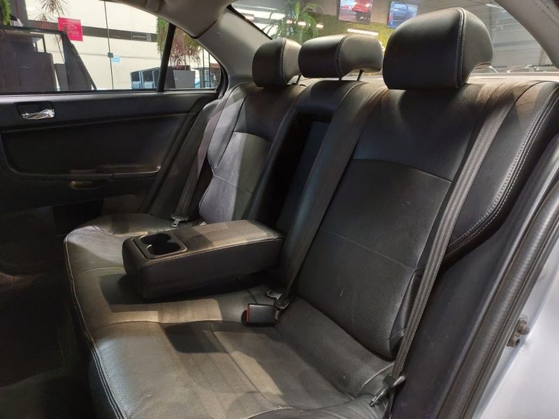 Mitsubishi LANCER 2.0 GT 16V GASOLINA 4P AUTOMÁTICO 2012/2013 BETIOLO NOVOS E SEMINOVOS LAJEADO / Carros no Vale Mitsubishi LANCER 2.0 GT 16V GASOLINA 4P AUTOMÁTICO 2012/2013 BETIOLO NOVOS E SEMINOVOS LAJEADO / Carros no Vale
