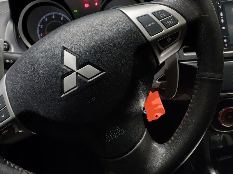 Mitsubishi LANCER 2.0 GT 16V GASOLINA 4P AUTOMÁTICO 2012/2013 BETIOLO NOVOS E SEMINOVOS LAJEADO / Carros no Vale Mitsubishi LANCER 2.0 GT 16V GASOLINA 4P AUTOMÁTICO 2012/2013 BETIOLO NOVOS E SEMINOVOS LAJEADO / Carros no Vale
