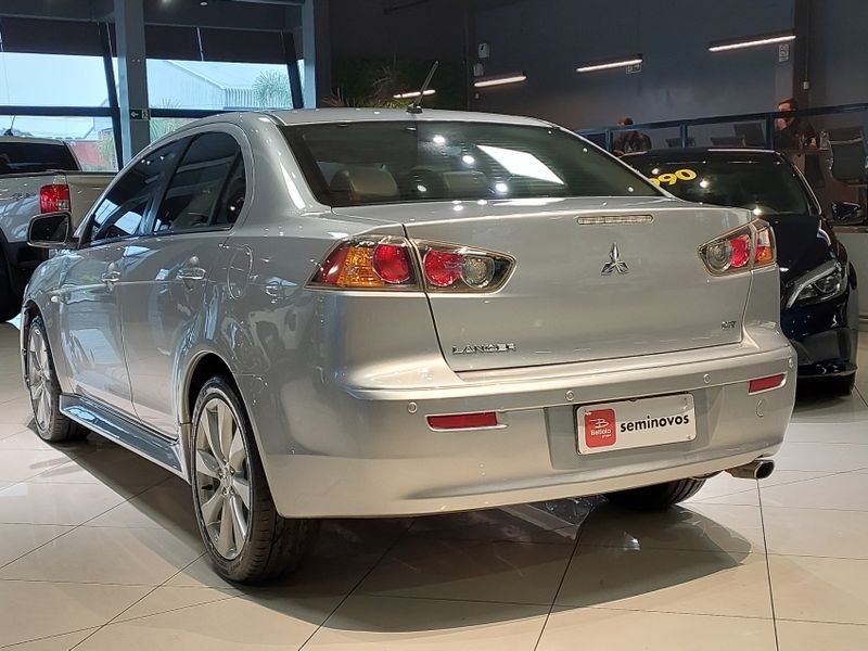Mitsubishi LANCER 2.0 GT 16V GASOLINA 4P AUTOMÁTICO 2012/2013 BETIOLO NOVOS E SEMINOVOS LAJEADO / Carros no Vale Mitsubishi LANCER 2.0 GT 16V GASOLINA 4P AUTOMÁTICO 2012/2013 BETIOLO NOVOS E SEMINOVOS LAJEADO / Carros no Vale