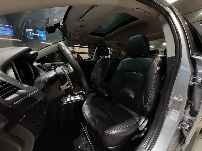 Mitsubishi LANCER 2.0 GT 16V GASOLINA 4P AUTOMÁTICO 2012/2013 BETIOLO NOVOS E SEMINOVOS LAJEADO / Carros no Vale Mitsubishi LANCER 2.0 GT 16V GASOLINA 4P AUTOMÁTICO 2012/2013 BETIOLO NOVOS E SEMINOVOS LAJEADO / Carros no Vale