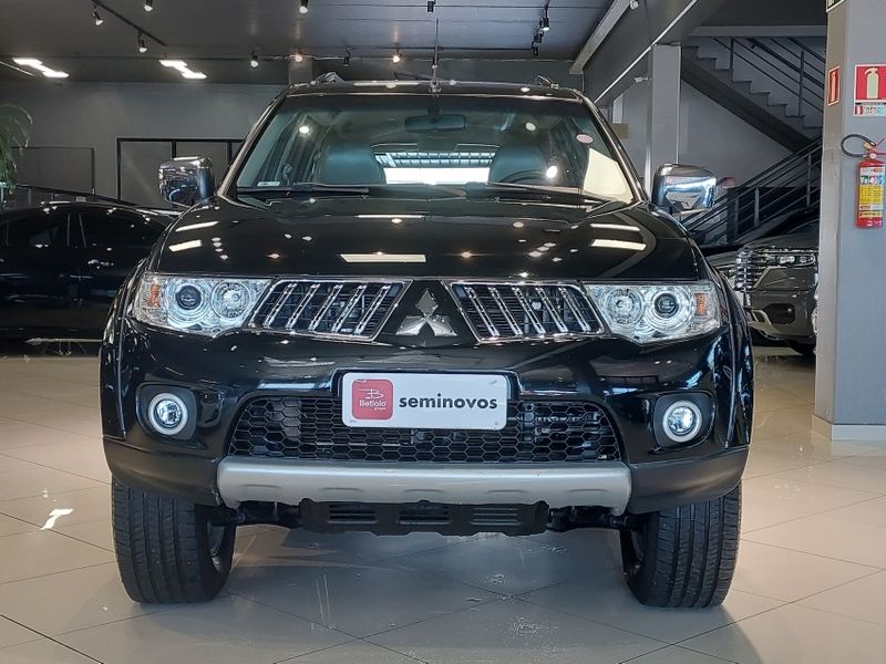 Mitsubishi PAJERO DAKAR 3.2 4X4 16V TURBO INTERCOOLER DIESEL 4P AUTOMÁTICO 2009/2010 BETIOLO NOVOS E SEMINOVOS LAJEADO / Carros no Vale