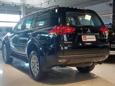 Mitsubishi PAJERO DAKAR 3.2 HPE 4X4 7 LUGARES 16V TURBO INTERCOOLER DIESEL 4P AUTOMÁTICO 2009/2010 BETIOLO NOVOS E SEMINOVOS LAJEADO / Carros no Vale