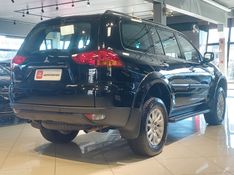 Mitsubishi PAJERO DAKAR 3.2 HPE 4X4 7 LUGARES 16V TURBO INTERCOOLER DIESEL 4P AUTOMÁTICO 2009/2010 BETIOLO NOVOS E SEMINOVOS LAJEADO / Carros no Vale