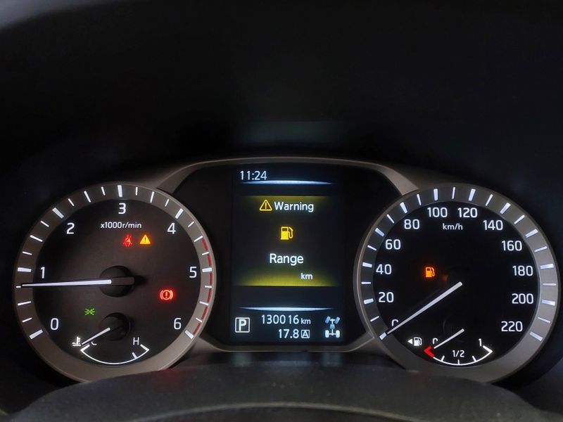 Nissan FRONTIER 2.3 16V TURBO DIESEL LE CD 4X4 AUTOMÁTICO 2018/2018 BETIOLO NOVOS E SEMINOVOS LAJEADO / Carros no Vale Nissan FRONTIER 2.3 16V TURBO DIESEL LE CD 4X4 AUTOMÁTICO 2018/2018 BETIOLO NOVOS E SEMINOVOS LAJEADO / Carros no Vale