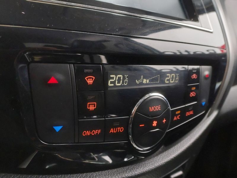 Nissan FRONTIER 2.3 16V TURBO DIESEL LE CD 4X4 AUTOMÁTICO 2017/2018 BETIOLO NOVOS E SEMINOVOS LAJEADO / Carros no Vale Nissan FRONTIER 2.3 16V TURBO DIESEL LE CD 4X4 AUTOMÁTICO 2017/2018 BETIOLO NOVOS E SEMINOVOS LAJEADO / Carros no Vale