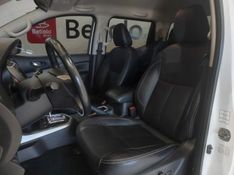 Nissan FRONTIER 2.3 16V TURBO DIESEL LE CD 4X4 AUTOMÁTICO 2017/2018 BETIOLO NOVOS E SEMINOVOS LAJEADO / Carros no Vale